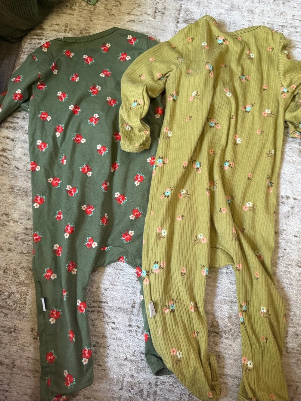 6-12 Months - Baby Goosebumps button onesies - green/olive floral patterns